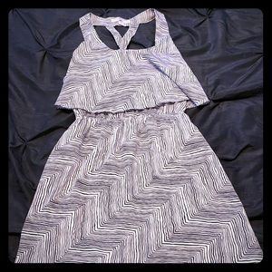 Sleeveless dress